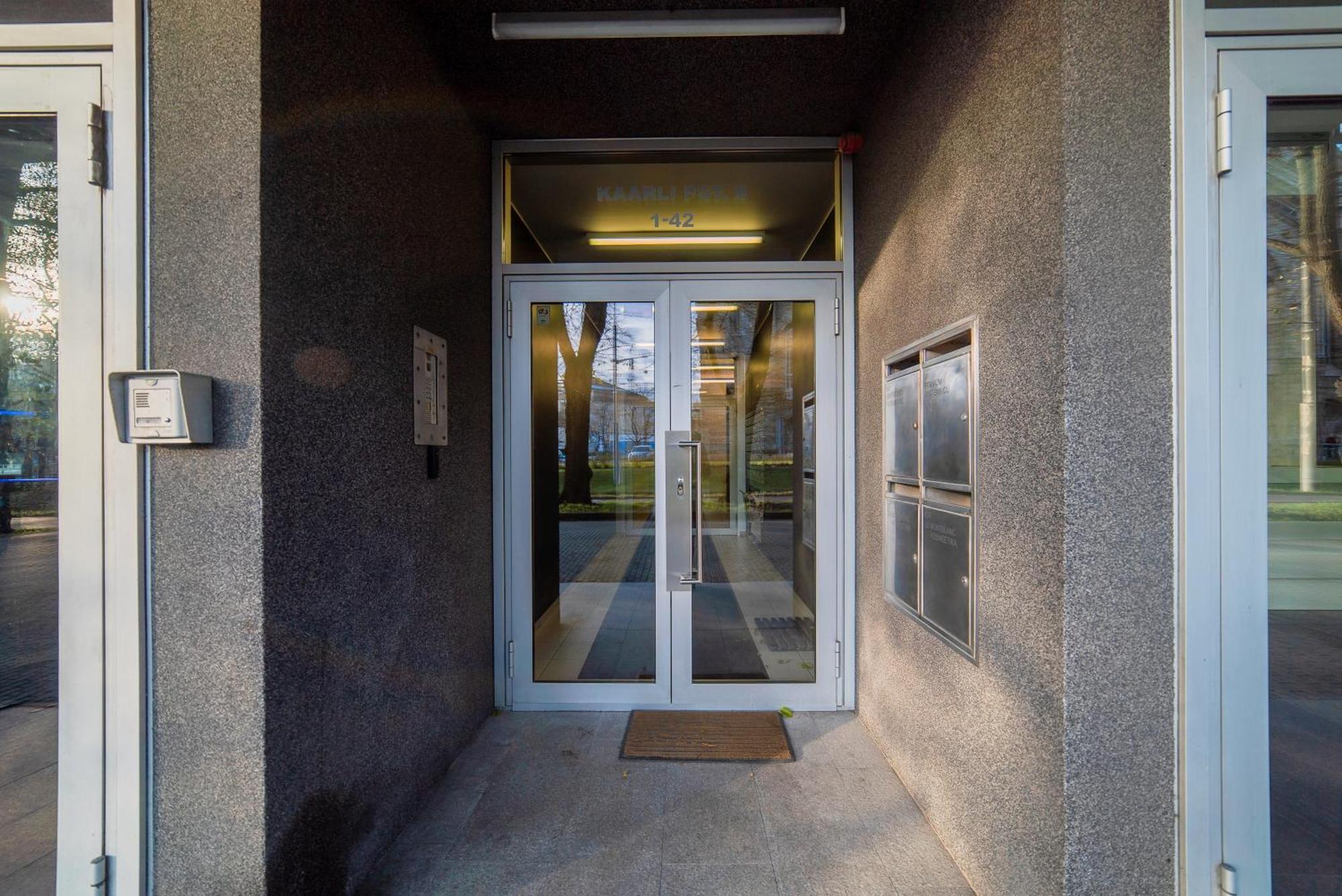Romeo Family Kaarli Apartment 탈린 외부 사진