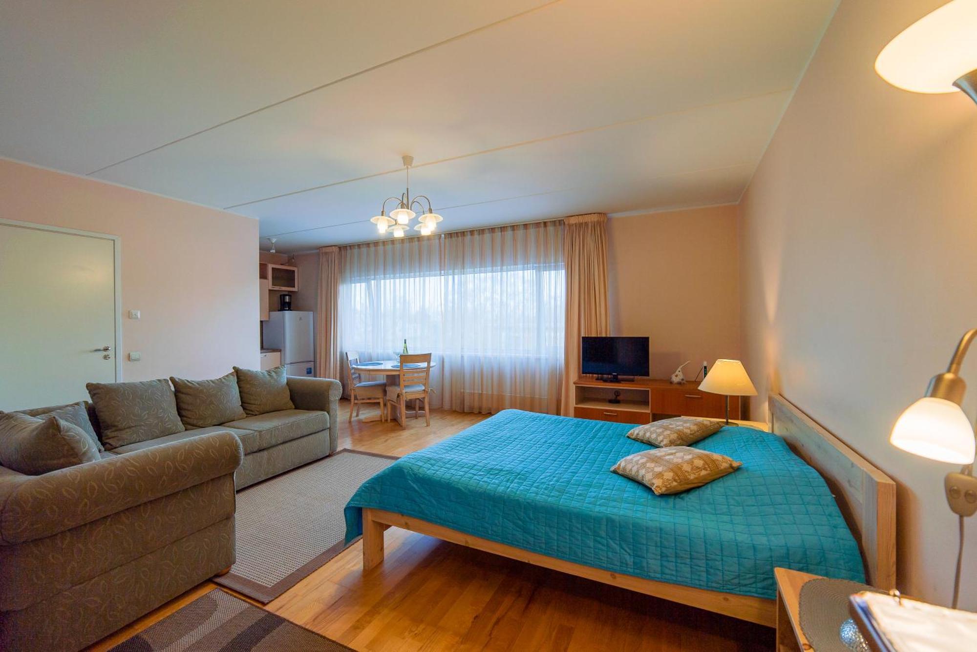 Romeo Family Kaarli Apartment 탈린 외부 사진